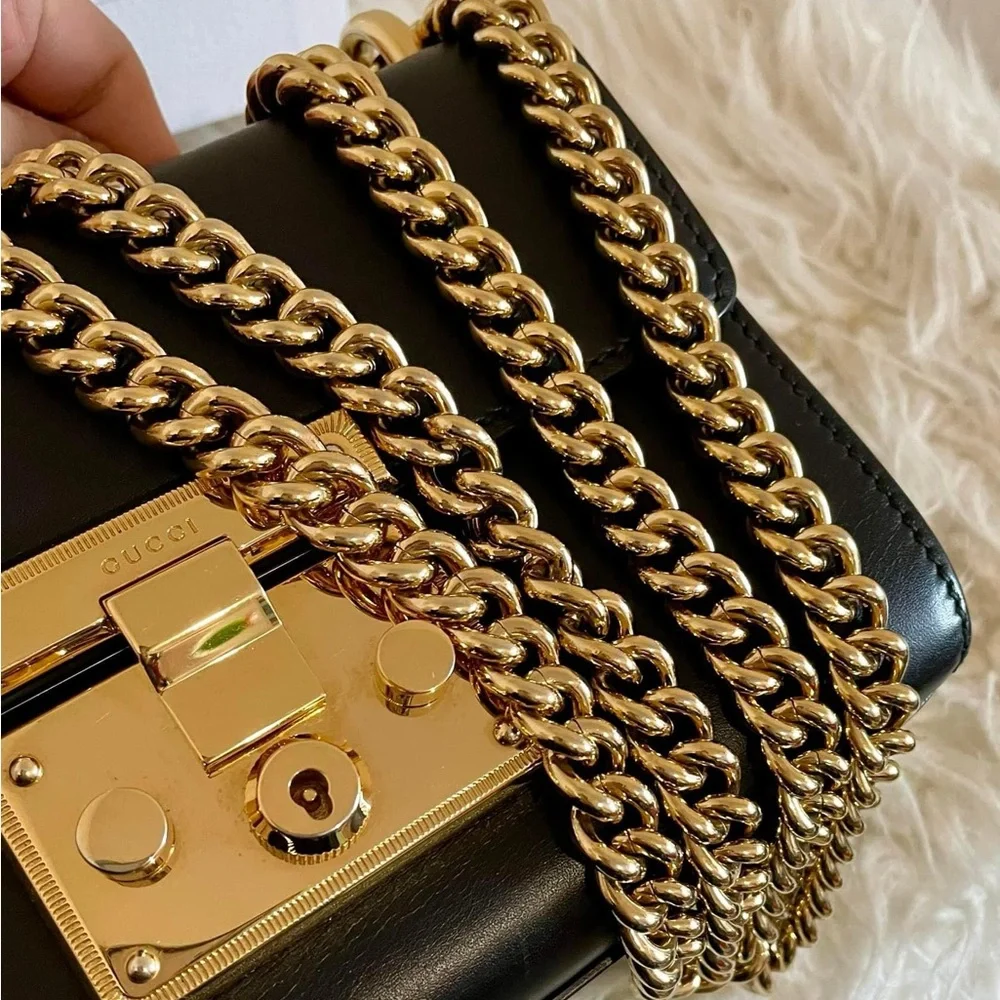 SOLD‼️Gucci Small Padlock Leather Shoulder bag - Picture 5 of 11